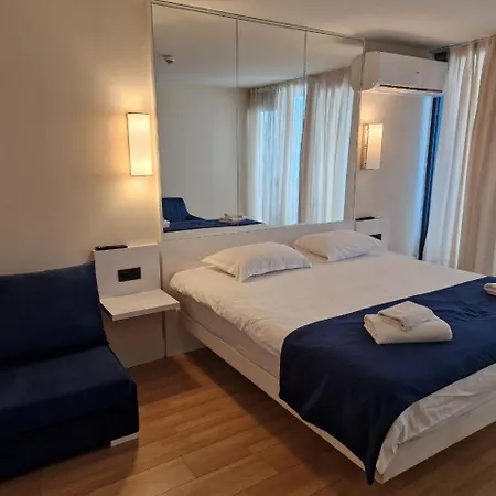 Orby City Seafront Luxury Stay Batumi Room photo