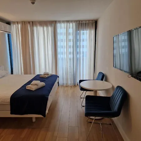 Orby City Seafront Luxury Stay Batumi Exterior photo