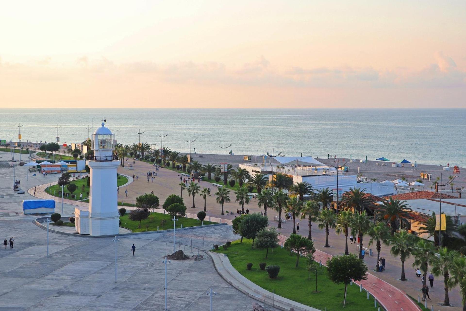 Orby Seafront Luxury Апартаменти *
