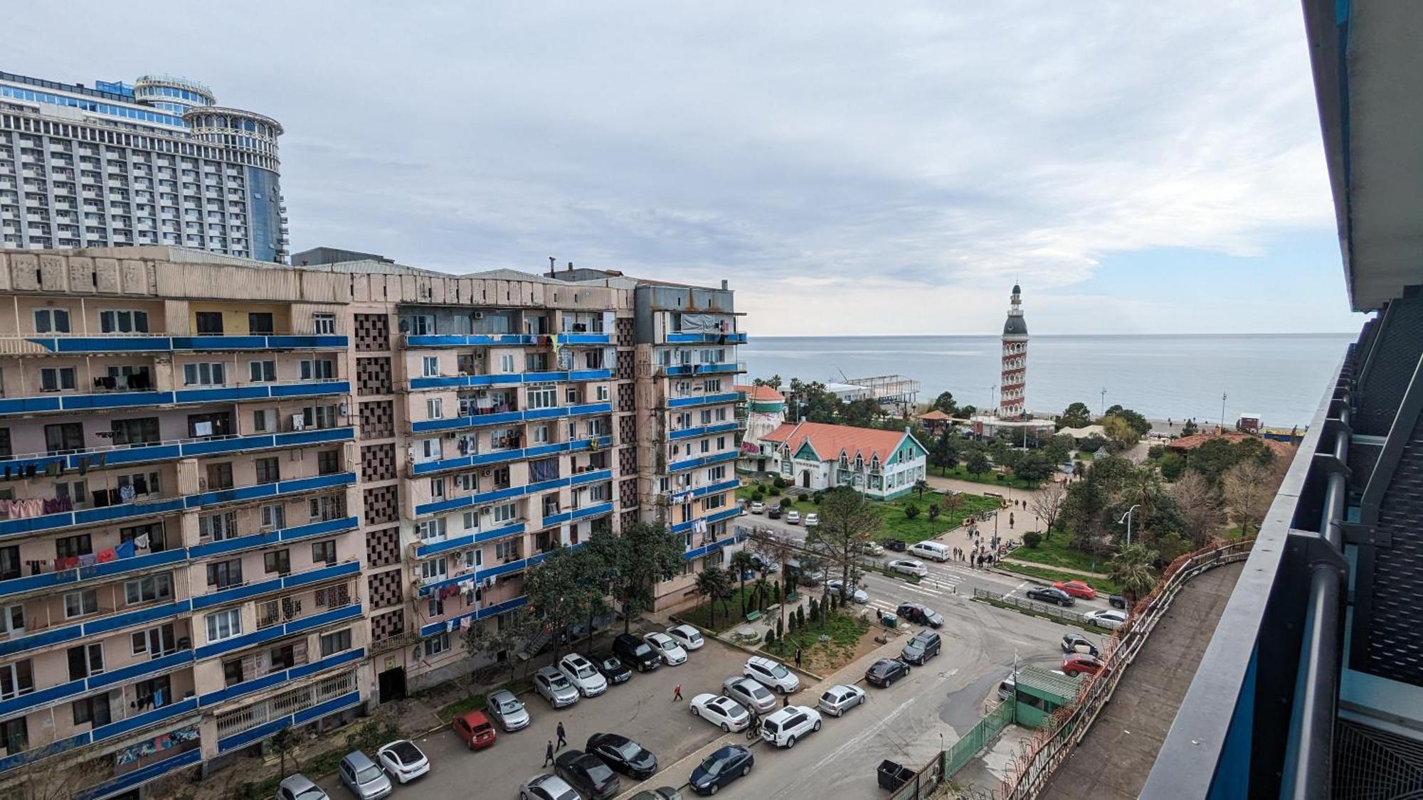 Orby Seafront Luxury Апартаменти